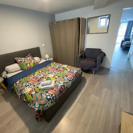 Appartement Moderne et Parking Privé Toul Extérieur photo